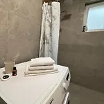 Divna شقة *