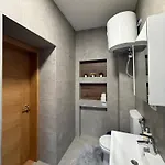Divna شقة