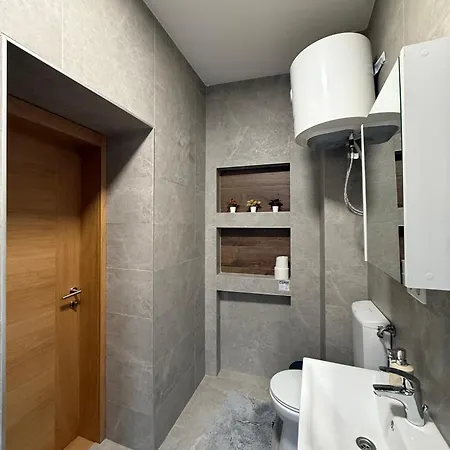 Divna Apartment